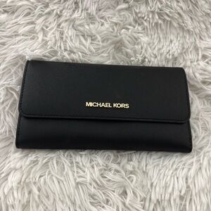 Michael Kors Elegant Black Wallet